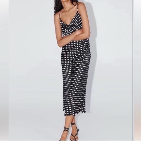 🌟3for$50🌟 Zara Classic Slip Dress - Picture 1 of 3